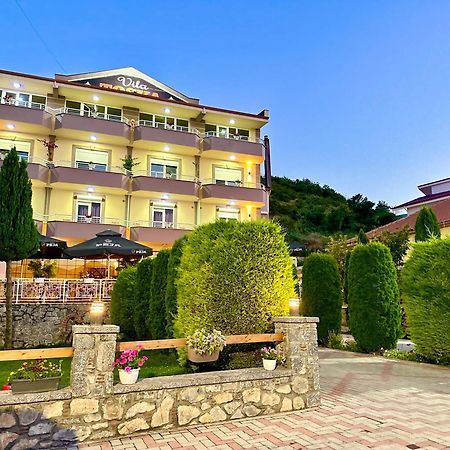 Hotel Vila Toska Piskupat Bagian luar foto