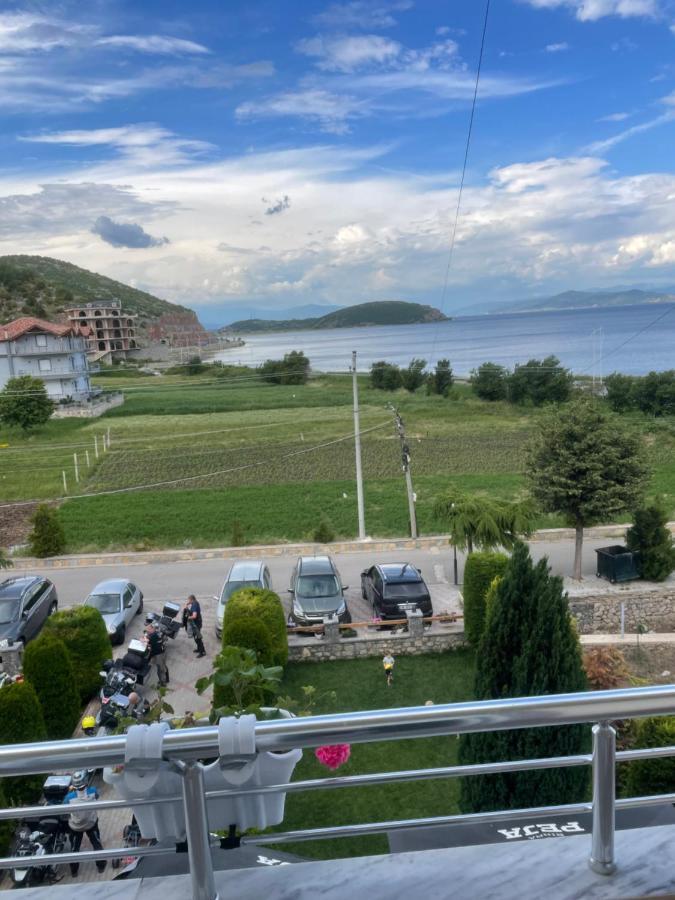 Hotel Vila Toska Piskupat Bagian luar foto