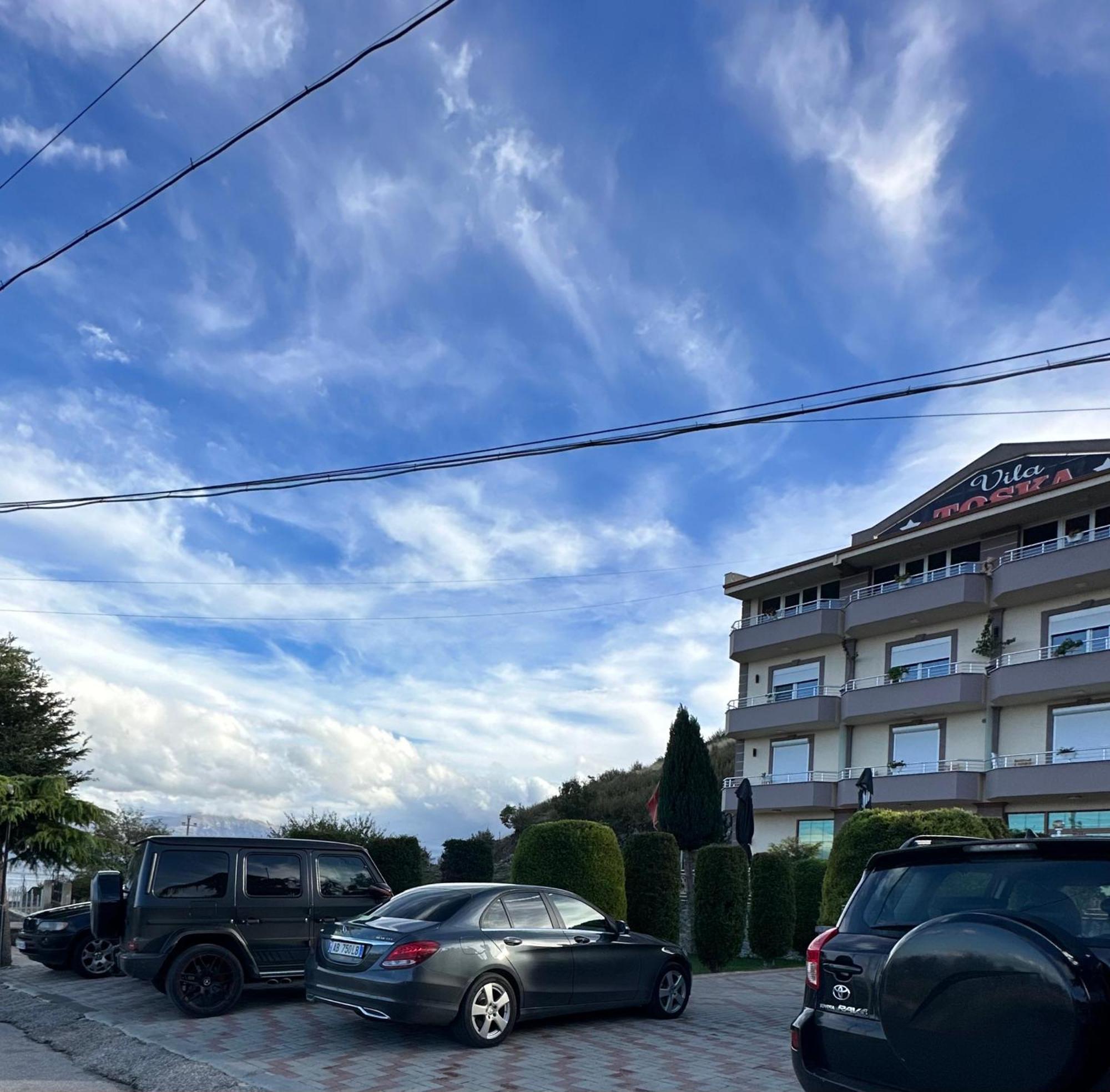 Hotel Vila Toska Piskupat Bagian luar foto